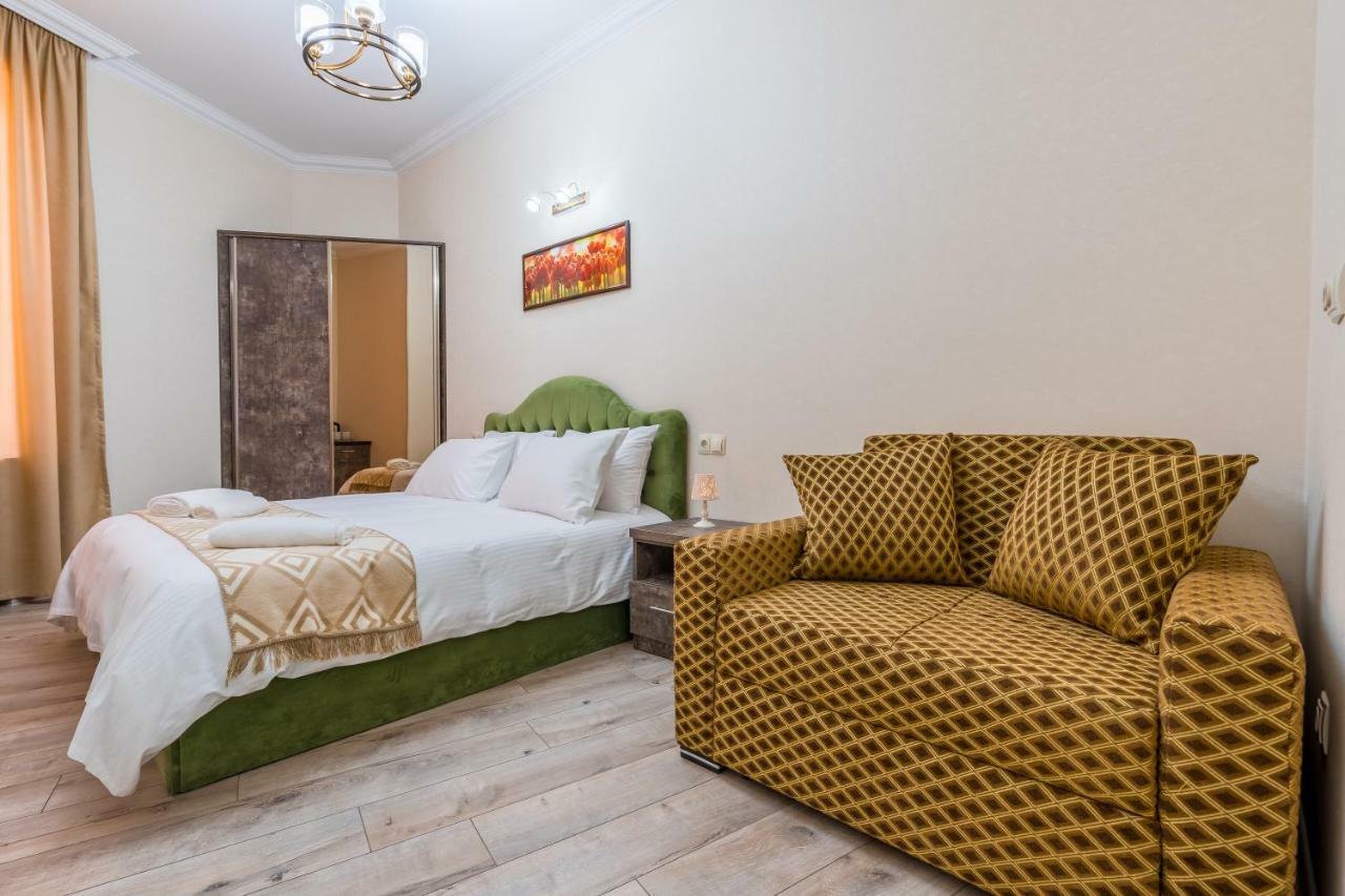 Golden Light Hotel Tbilisi Exterior foto