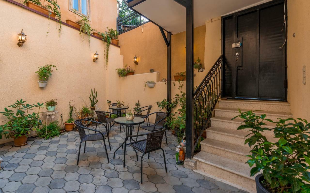Golden Light Hotel Tbilisi Exterior foto